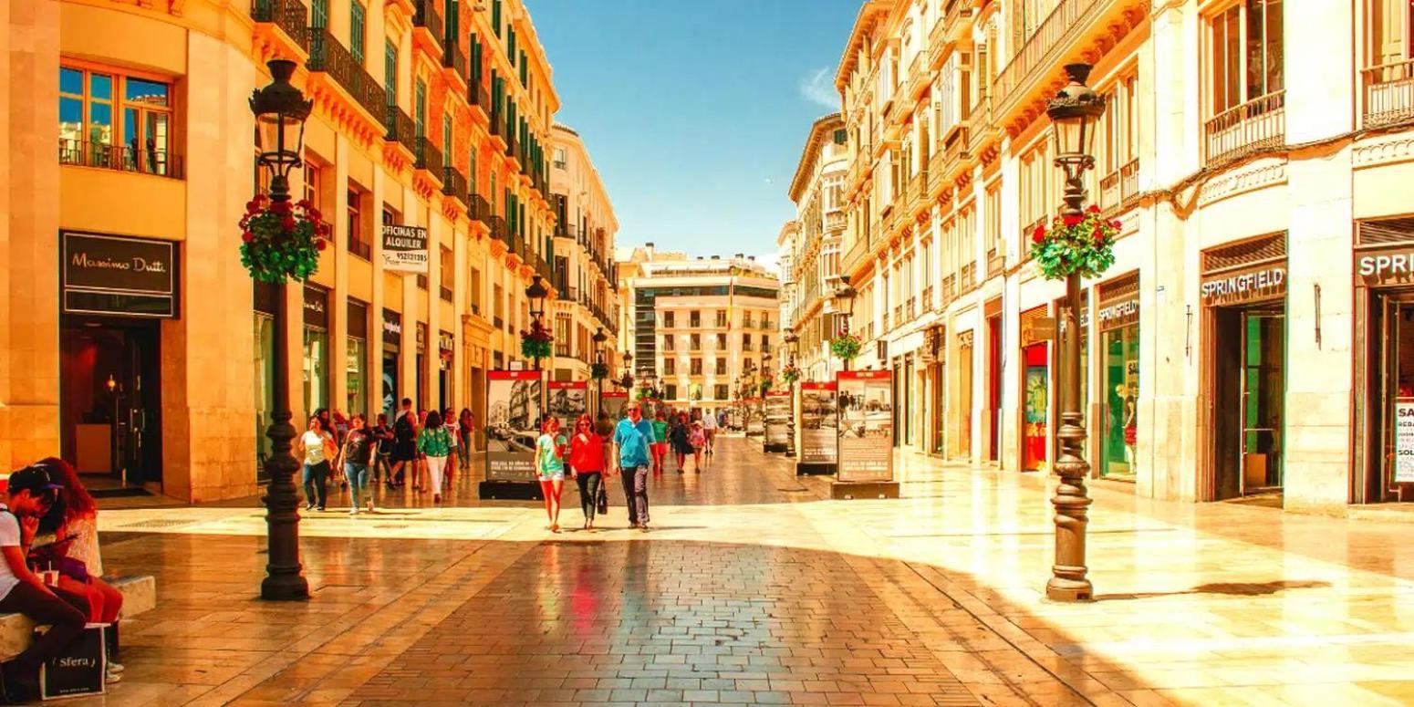 Experience - Historic Centre Apartment